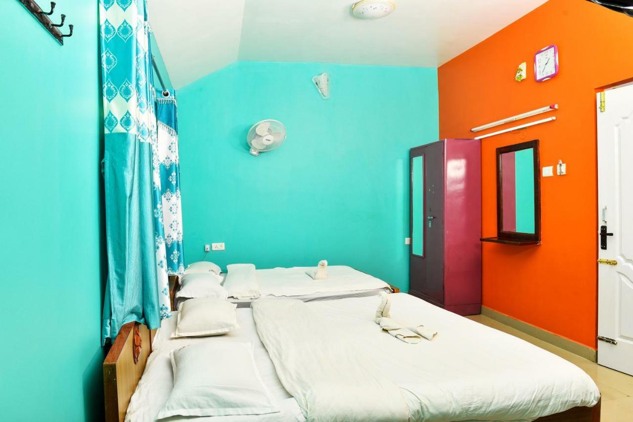 Rk Holiday Home Ooty Esterno foto